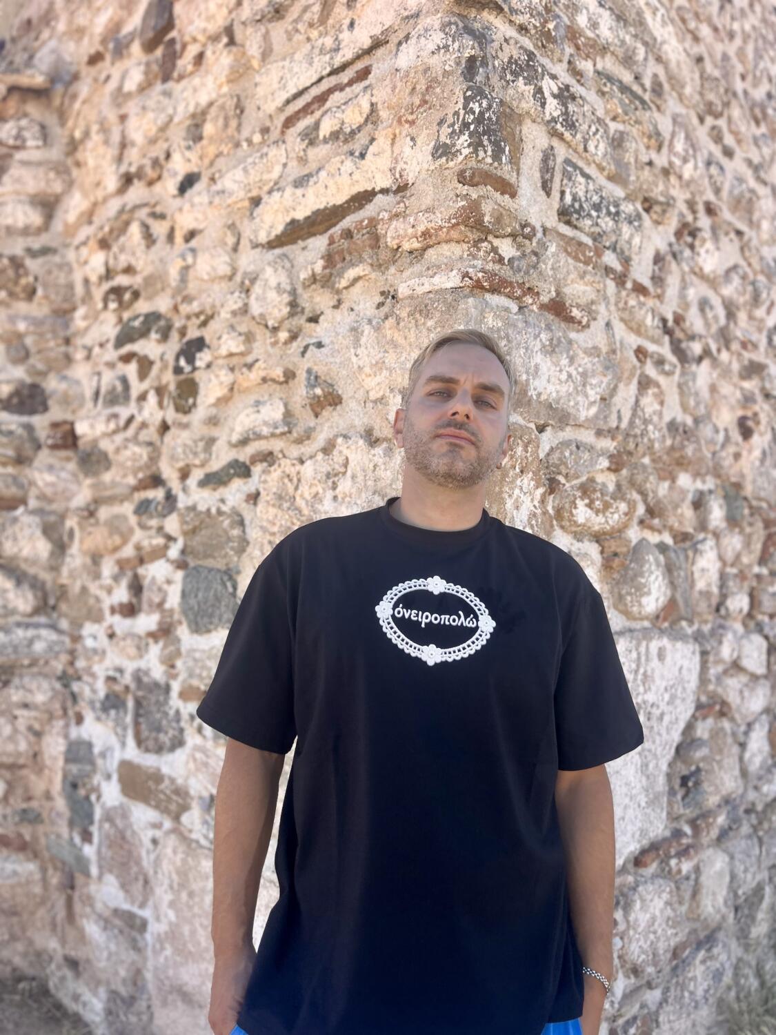"I DAYDREAM" TEE - Image 8
